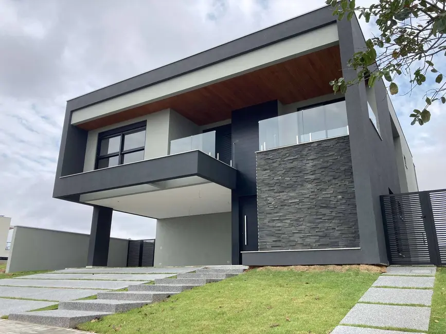 Foto 1 de Casa com 5 quartos à venda, 450m2 em Sao Jose Dos Campos - SP