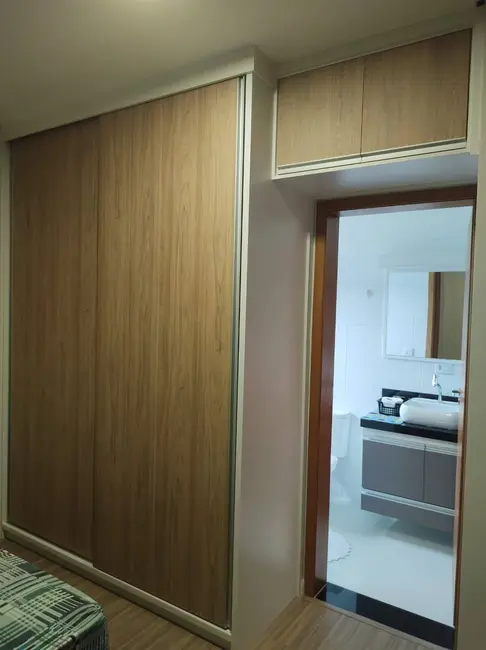 Foto 9 de Casa com 4 quartos à venda, 270m2 em Condomínio Residencial Fogaça, Jacarei - SP