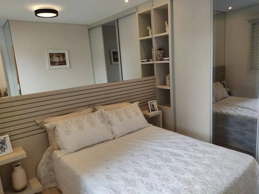 Foto 6 de Apartamento com 2 quartos à venda, 46m2 em Jardim Califórnia, Jacarei - SP