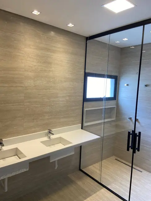 Foto 3 de Casa de Condomínio com 4 quartos à venda, 500m2 em Sao Jose Dos Campos - SP