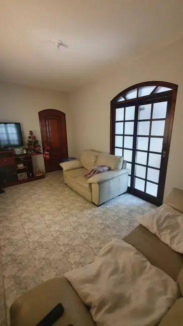 Foto 2 de Casa com 3 quartos à venda, 274m2 em Sao Jose Dos Campos - SP