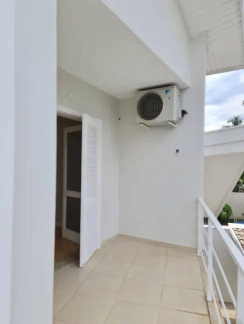 Casa de Condomínio com 4 quartos à venda e para alugar, 360m2 em Sao Jose Dos Campos - SP - imagem 8 Foto 8 de Casa de Condomínio com 4 quartos à venda e para alugar, 360m2 em Sao Jose Dos Campos - SP