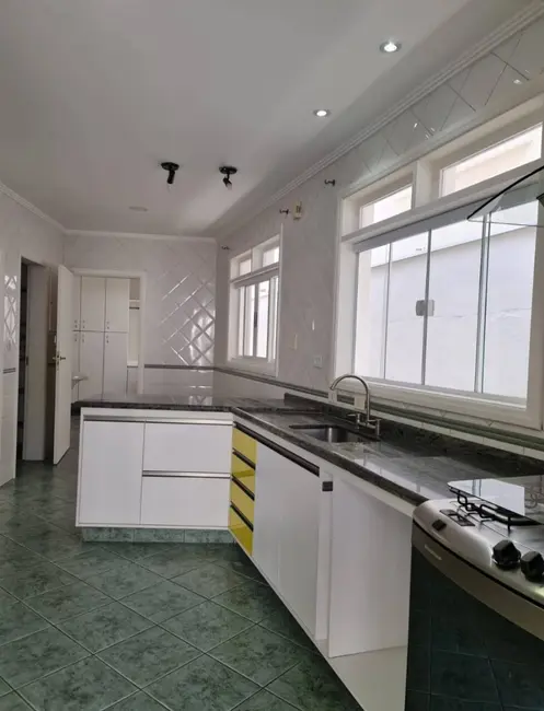 Casa de Condomínio com 4 quartos à venda e para alugar, 360m2 em Sao Jose Dos Campos - SP - imagem 4 Foto 4 de Casa de Condomínio com 4 quartos à venda e para alugar, 360m2 em Sao Jose Dos Campos - SP