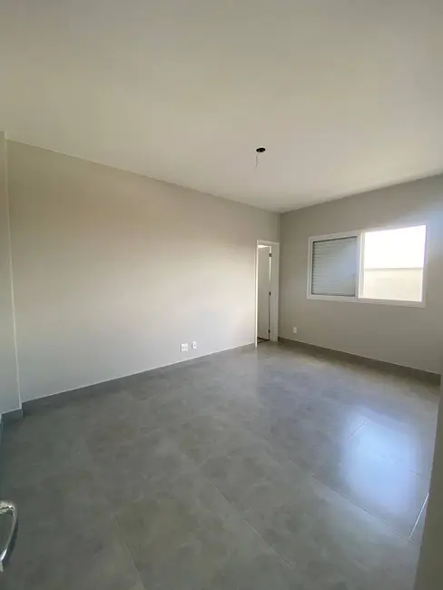 Foto 1 de Casa de Condomínio com 3 quartos à venda e para alugar, 252m2 em Sao Jose Dos Campos - SP