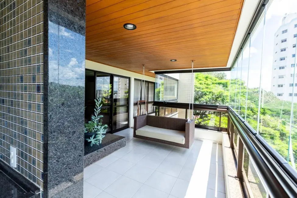 Foto 1 de Apartamento com 4 quartos à venda, 320m2 em Sao Jose Dos Campos - SP