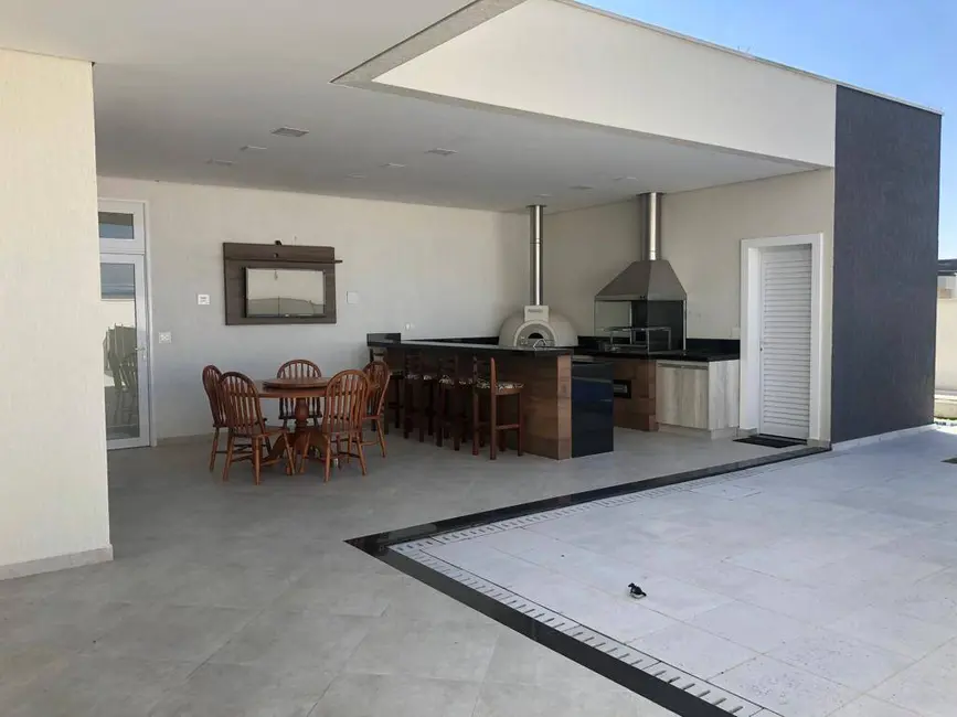 Casa de Condomínio com 4 quartos à venda e para alugar, 450m2 em Sao Jose Dos Campos - SP - imagem 4 Foto 4 de Casa de Condomínio com 4 quartos à venda e para alugar, 450m2 em Sao Jose Dos Campos - SP