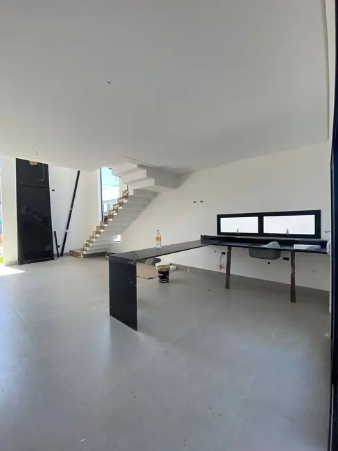 Casa de Condomínio com 4 quartos à venda em Sao Jose Dos Campos - SP - imagem 3 Foto 3 de Casa de Condomínio com 4 quartos à venda em Sao Jose Dos Campos - SP