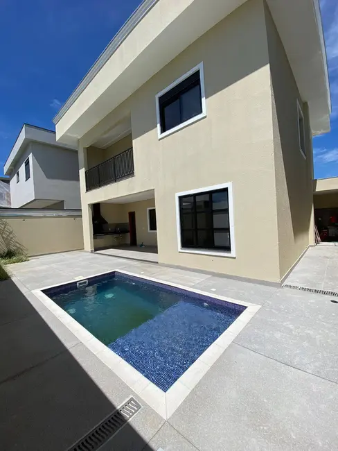 Casa de Condomínio com 4 quartos à venda, 250m2 em Sao Jose Dos Campos - SP - imagem 4 Foto 4 de Casa de Condomínio com 4 quartos à venda, 250m2 em Sao Jose Dos Campos - SP