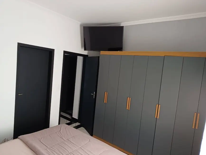 Foto 8 de Casa com 3 quartos à venda, 250m2 em Jardim Terras de São João, Jacarei - SP