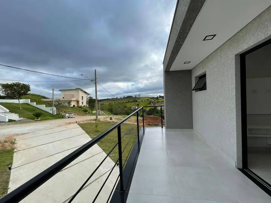 Foto 2 de Casa de Condomínio com 4 quartos à venda, 2600m2 em Jacarei - SP