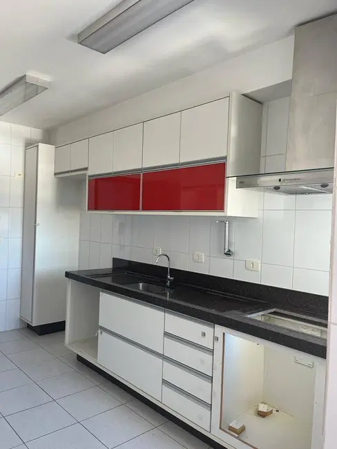 Apartamento com 3 quartos para alugar, 110m2 em Sao Jose Dos Campos - SP - imagem 6 Foto 6 de Apartamento com 3 quartos para alugar, 110m2 em Sao Jose Dos Campos - SP