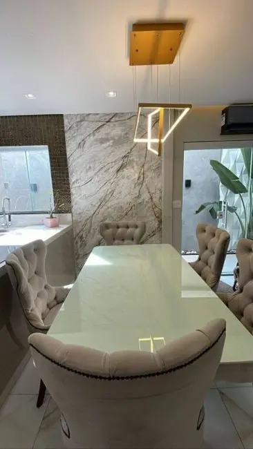 Casa com 3 quartos à venda em Sao Jose Dos Campos - SP - imagem 6 Foto 6 de Casa com 3 quartos à venda em Sao Jose Dos Campos - SP