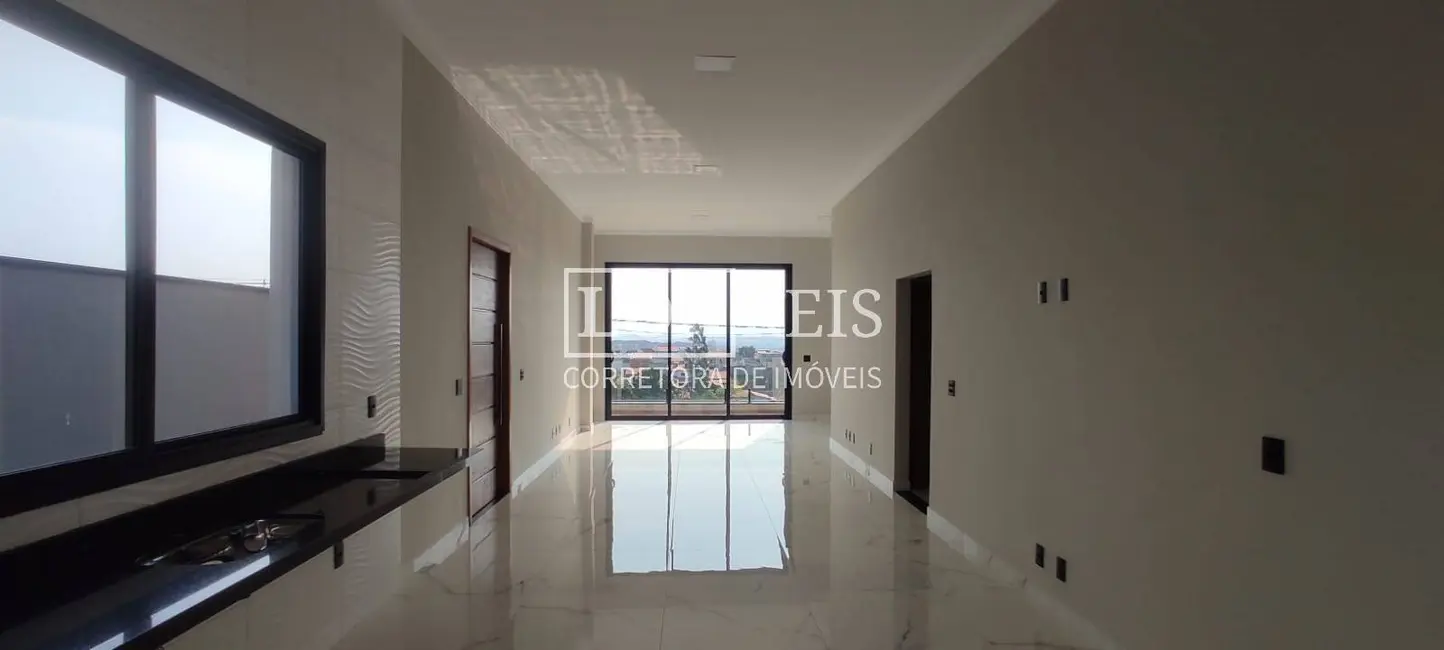 Foto 8 de Casa de Condomínio com 3 quartos à venda, 250m2 em Cacapava - SP