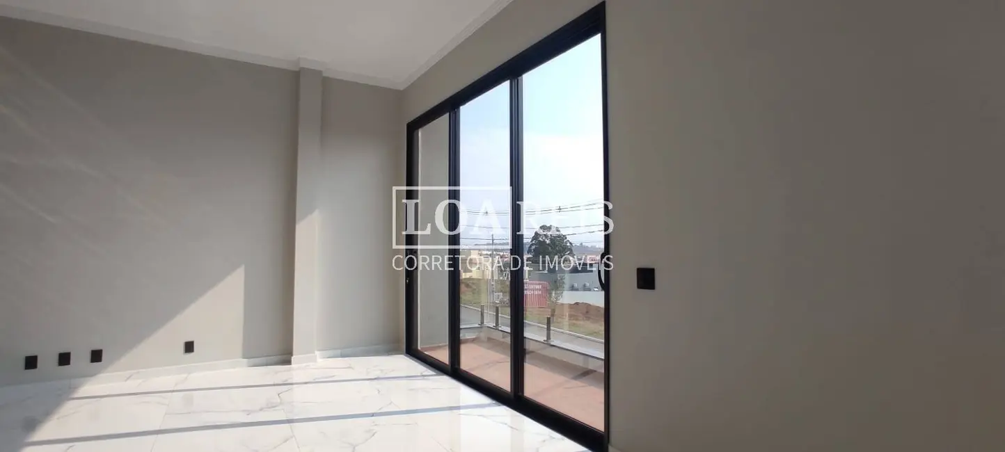 Foto 9 de Casa de Condomínio com 3 quartos à venda, 250m2 em Cacapava - SP