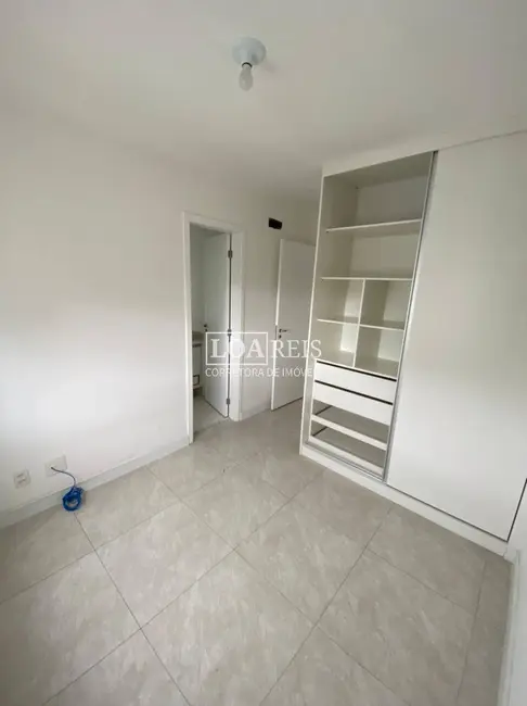 Apartamento com 3 quartos à venda e para alugar, 288m2 em Sao Jose Dos Campos - SP - imagem 8 Foto 8 de Apartamento com 3 quartos à venda e para alugar, 288m2 em Sao Jose Dos Campos - SP