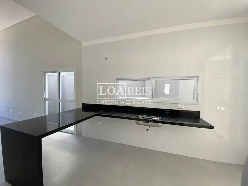 Foto 3 de Casa de Condomínio com 3 quartos à venda, 250m2 em Cacapava - SP