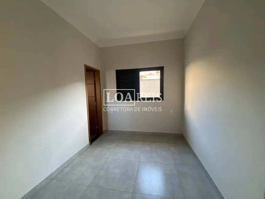 Foto 2 de Casa de Condomínio com 3 quartos à venda, 250m2 em Cacapava - SP