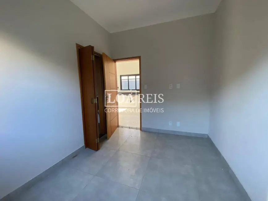 Foto 6 de Casa de Condomínio com 3 quartos à venda, 250m2 em Cacapava - SP