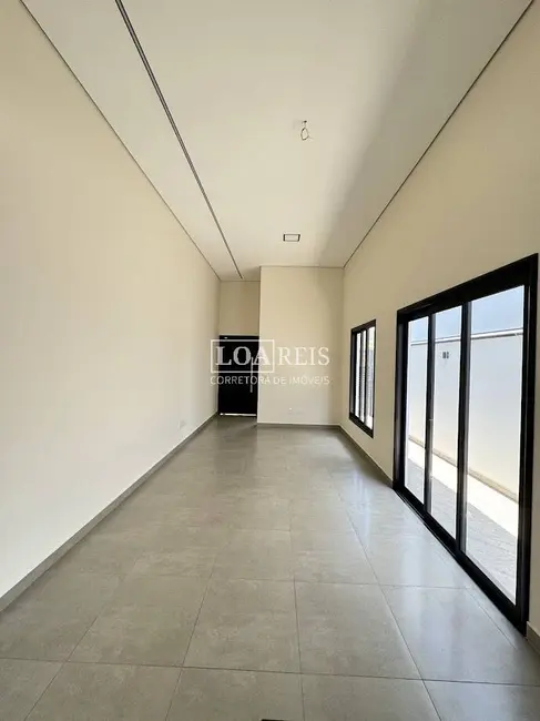 Foto 5 de Casa de Condomínio com 3 quartos à venda, 250m2 em Parque Residencial Maria Elmira, Cacapava - SP