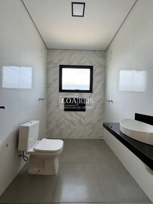 Foto 8 de Casa de Condomínio com 3 quartos à venda, 250m2 em Parque Residencial Maria Elmira, Cacapava - SP