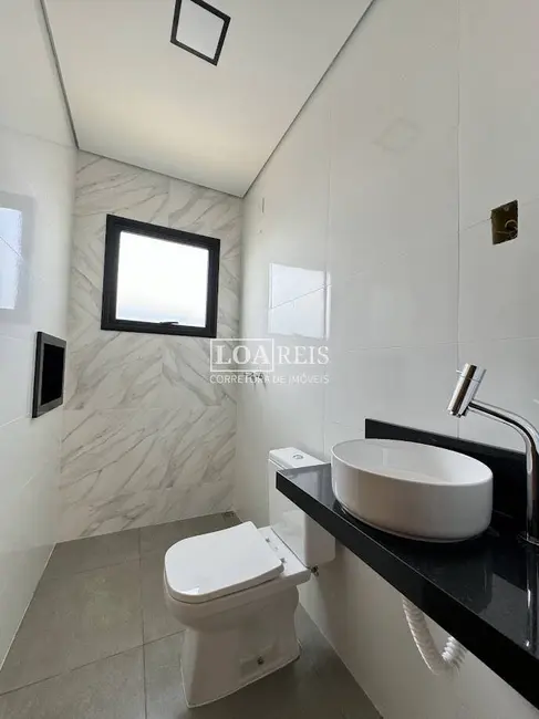 Foto 6 de Casa de Condomínio com 3 quartos à venda, 250m2 em Parque Residencial Maria Elmira, Cacapava - SP