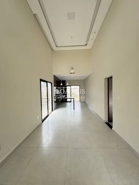 Foto 3 de Casa de Condomínio com 3 quartos à venda, 120m2 em Cacapava - SP