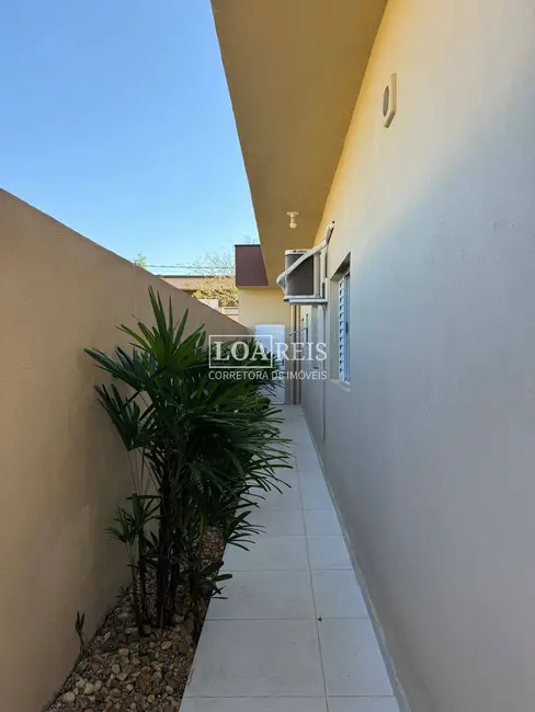 Casa de Condomínio com 3 quartos à venda, 300m2 em Cacapava - SP - imagem 8 Foto 8 de Casa de Condomínio com 3 quartos à venda, 300m2 em Cacapava - SP