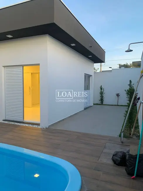 Foto 3 de Casa de Condomínio com 3 quartos à venda, 300m2 em Caçapava Velha, Cacapava - SP