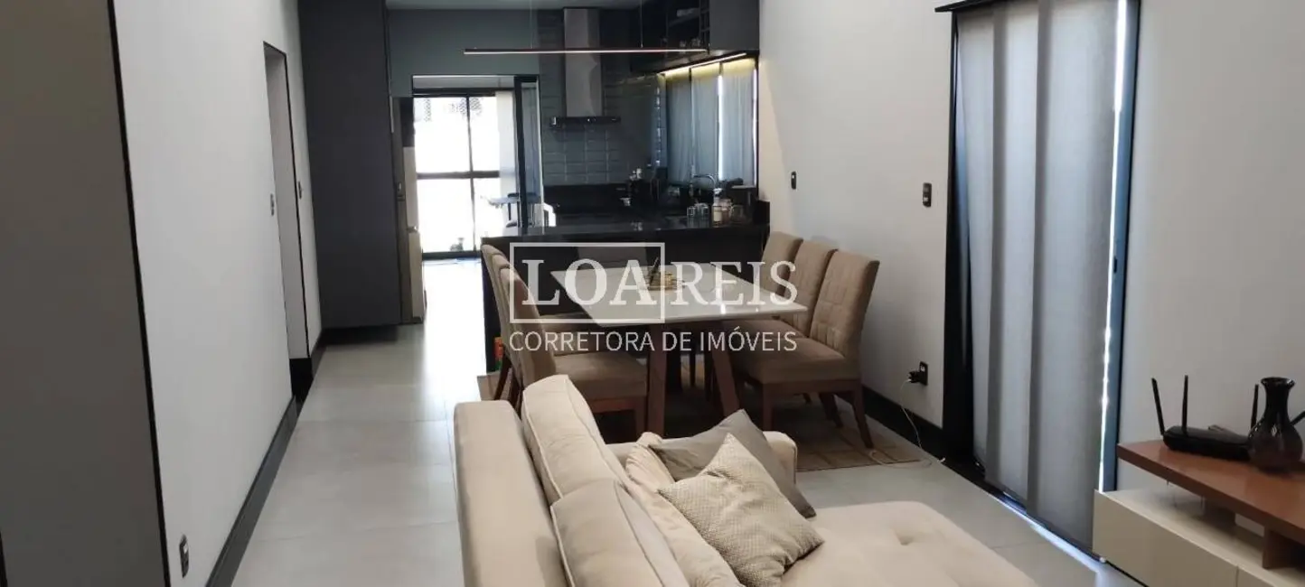 Foto 2 de Casa de Condomínio com 2 quartos à venda, 250m2 em Sao Jose Dos Campos - SP