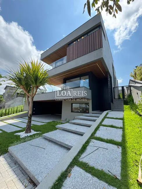 Foto 2 de Casa de Condomínio com 4 quartos à venda, 470m2 em Sao Jose Dos Campos - SP