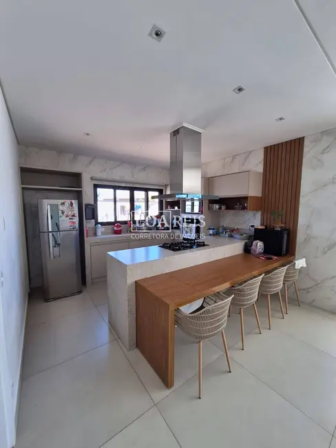 Foto 8 de Casa de Condomínio com 4 quartos à venda, 1000m2 em Condomínio Residencial Mirante do Vale, Jacarei - SP