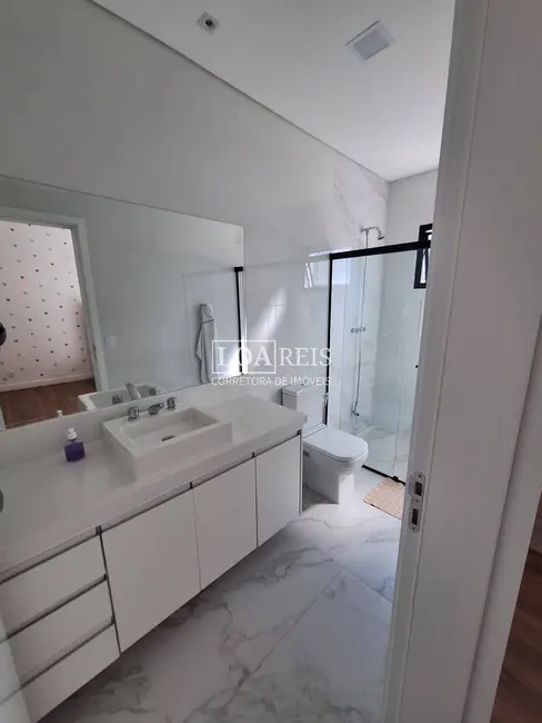 Foto 9 de Casa de Condomínio com 4 quartos à venda, 1000m2 em Condomínio Residencial Mirante do Vale, Jacarei - SP