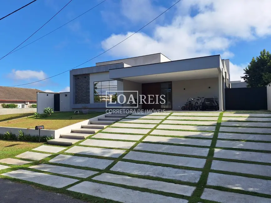 Foto 1 de Casa de Condomínio com 4 quartos à venda, 1000m2 em Condomínio Residencial Mirante do Vale, Jacarei - SP