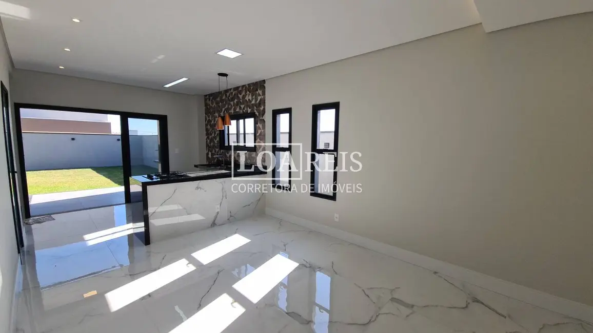 Foto 5 de Casa de Condomínio com 3 quartos à venda, 250m2 em Sao Jose Dos Campos - SP