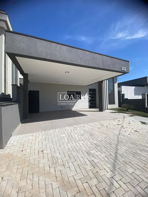 Foto 2 de Casa de Condomínio com 3 quartos à venda, 250m2 em Sao Jose Dos Campos - SP