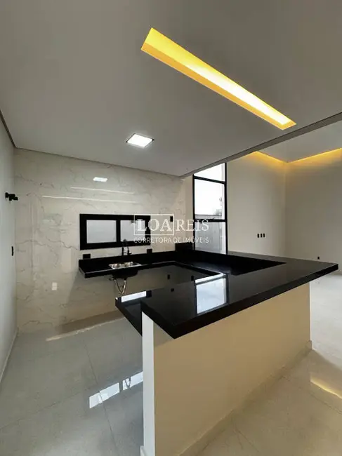 Foto 4 de Casa de Condomínio com 3 quartos à venda, 300m2 em Cacapava - SP