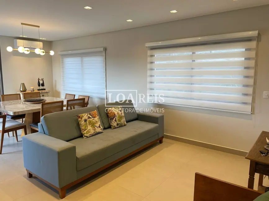 Foto 3 de Casa de Condomínio com 3 quartos à venda, 300m2 em Sao Jose Dos Campos - SP