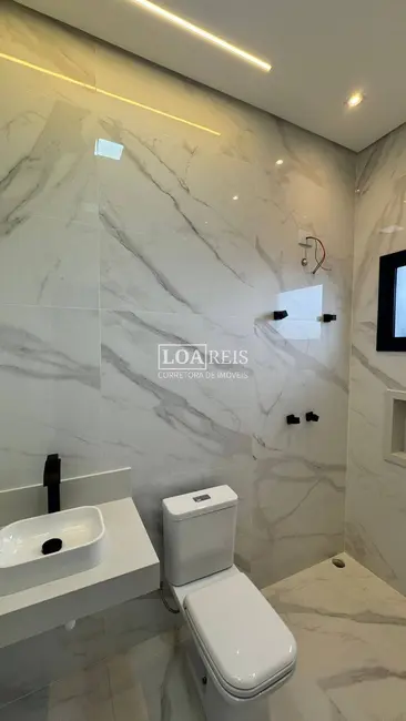 Foto 3 de Casa de Condomínio com 3 quartos à venda, 345m2 em Parque Residencial Maria Elmira, Cacapava - SP