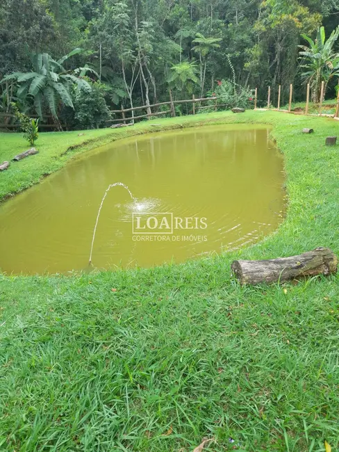 Foto 2 de Chácara com 3 quartos à venda, 3000m2 em Sao Jose Dos Campos - SP