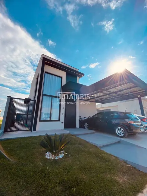 Foto 1 de Casa de Condomínio com 3 quartos à venda, 250m2 em Sao Jose Dos Campos - SP