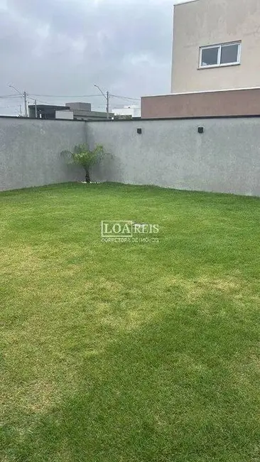 Foto 3 de Casa com 3 quartos à venda, 250m2 em Sao Jose Dos Campos - SP