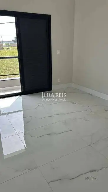 Foto 6 de Casa com 3 quartos à venda, 250m2 em Sao Jose Dos Campos - SP
