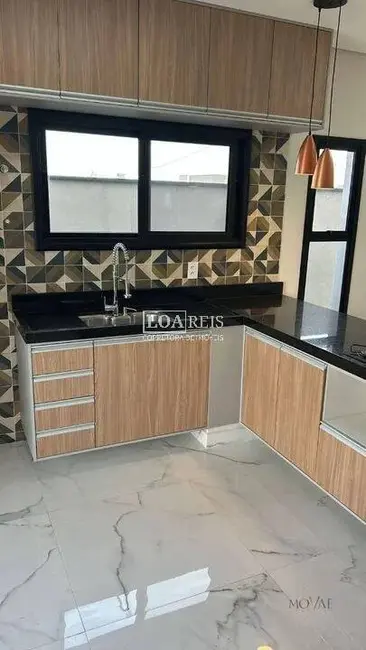 Foto 4 de Casa com 3 quartos à venda, 250m2 em Sao Jose Dos Campos - SP