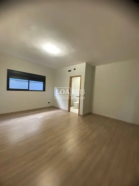 Foto 8 de Casa de Condomínio com 3 quartos à venda, 250m2 em Sao Jose Dos Campos - SP