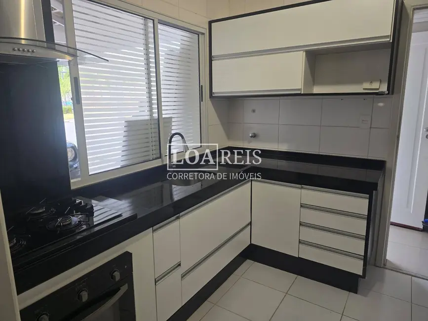 Foto 9 de Casa de Condomínio com 3 quartos à venda em Loteamento Villa Branca, Jacarei - SP