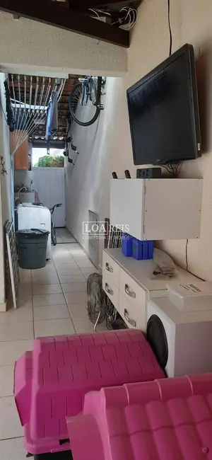Foto 5 de Casa de Condomínio com 3 quartos à venda, 140m2 em Loteamento Villa Branca, Jacarei - SP