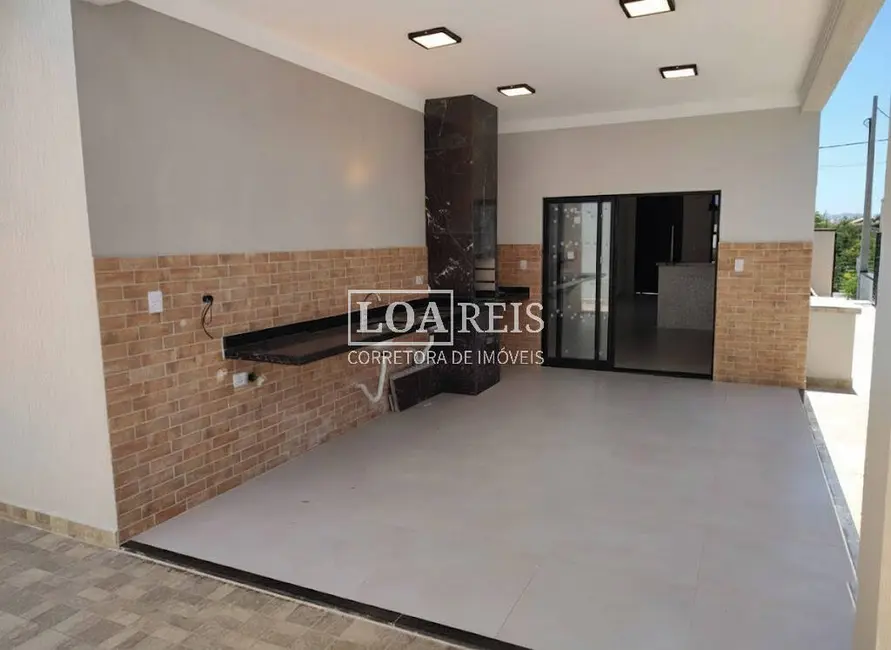 Foto 5 de Casa de Condomínio com 3 quartos à venda, 250m2 em Cacapava - SP