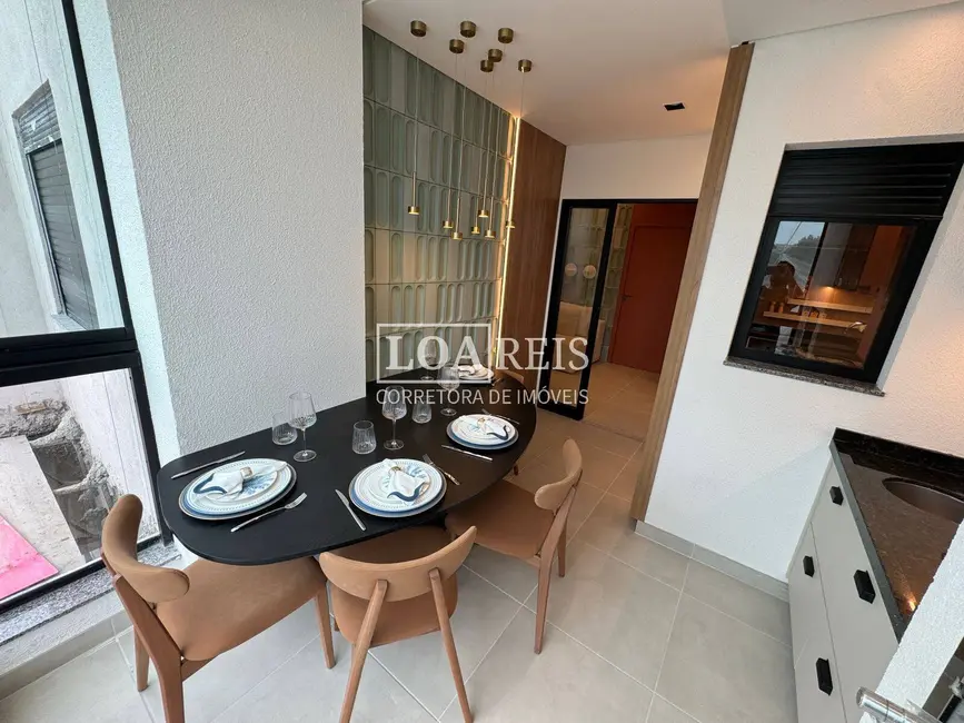 Foto 2 de Apartamento com 2 quartos à venda, 61m2 em Sao Jose Dos Campos - SP