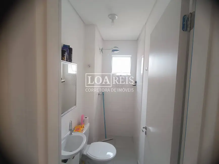 Foto 4 de Apartamento com 2 quartos à venda, 43m2 em Jardim Jacinto, Jacarei - SP