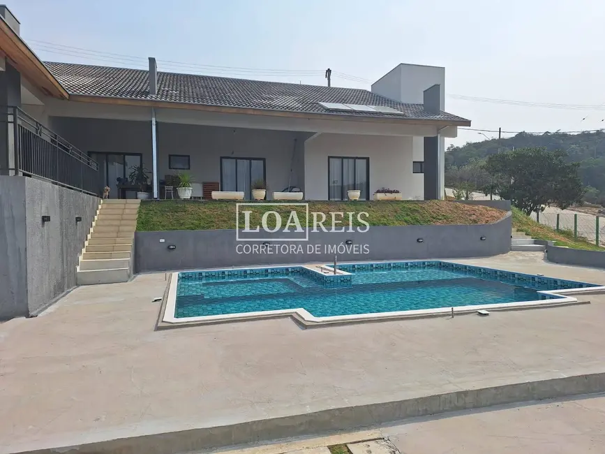 Foto 3 de Casa de Condomínio com 3 quartos à venda, 2000m2 em Bandeira Branca, Jacarei - SP